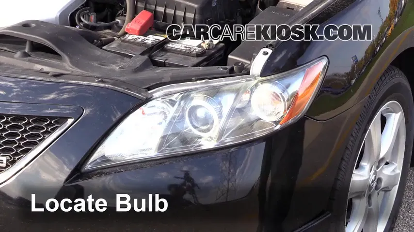 2007 Toyota Camry LE 3.5L V6 Luces Faro delantero (reemplazar foco)